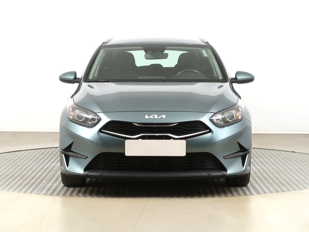 Kia Cee´d, 2023 - pohled č. 2
