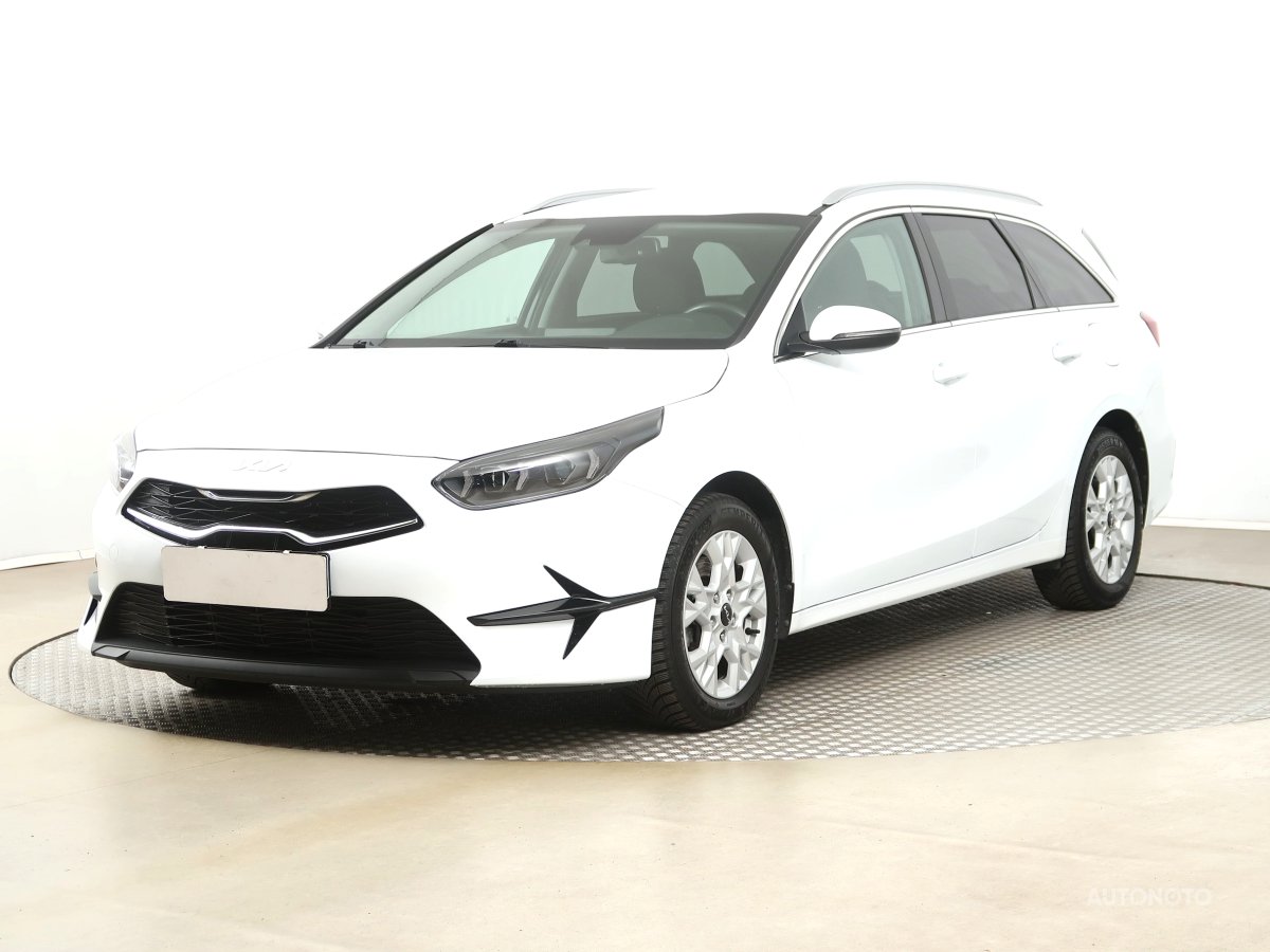 Kia Cee´d, 2022 - pohled č. 3