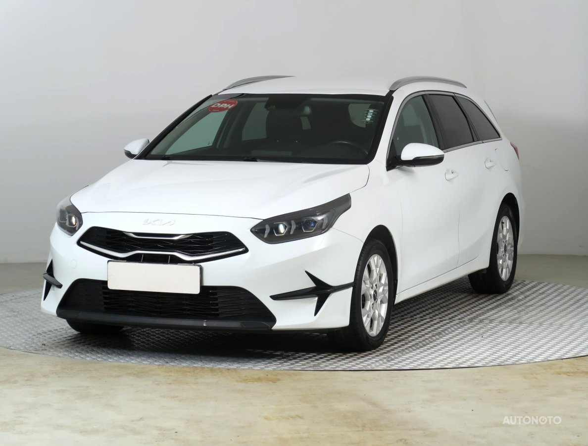 Kia Cee´d, 2022 - pohled č. 3