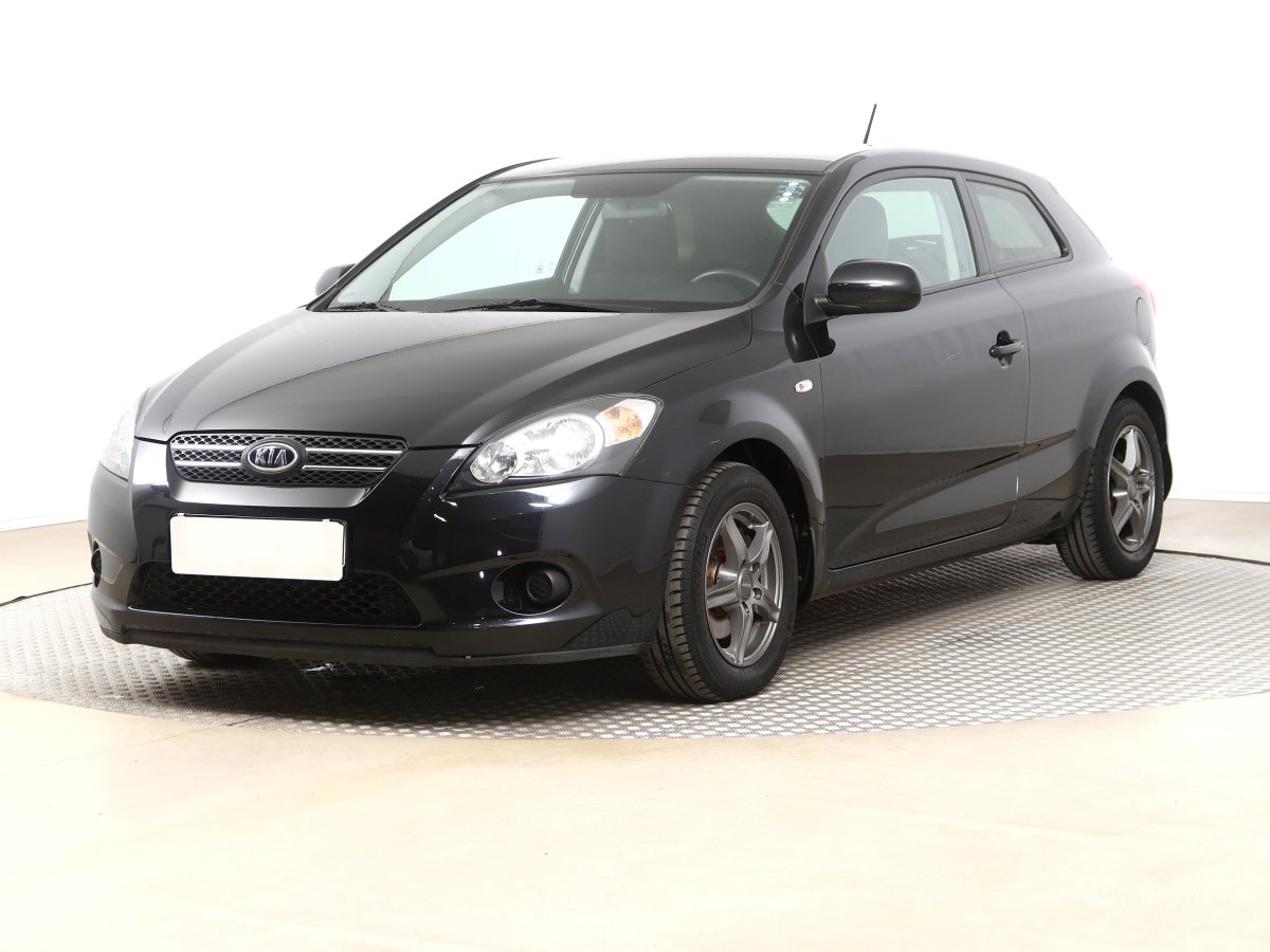 Kia Cee´d, 2010 - pohled č. 3