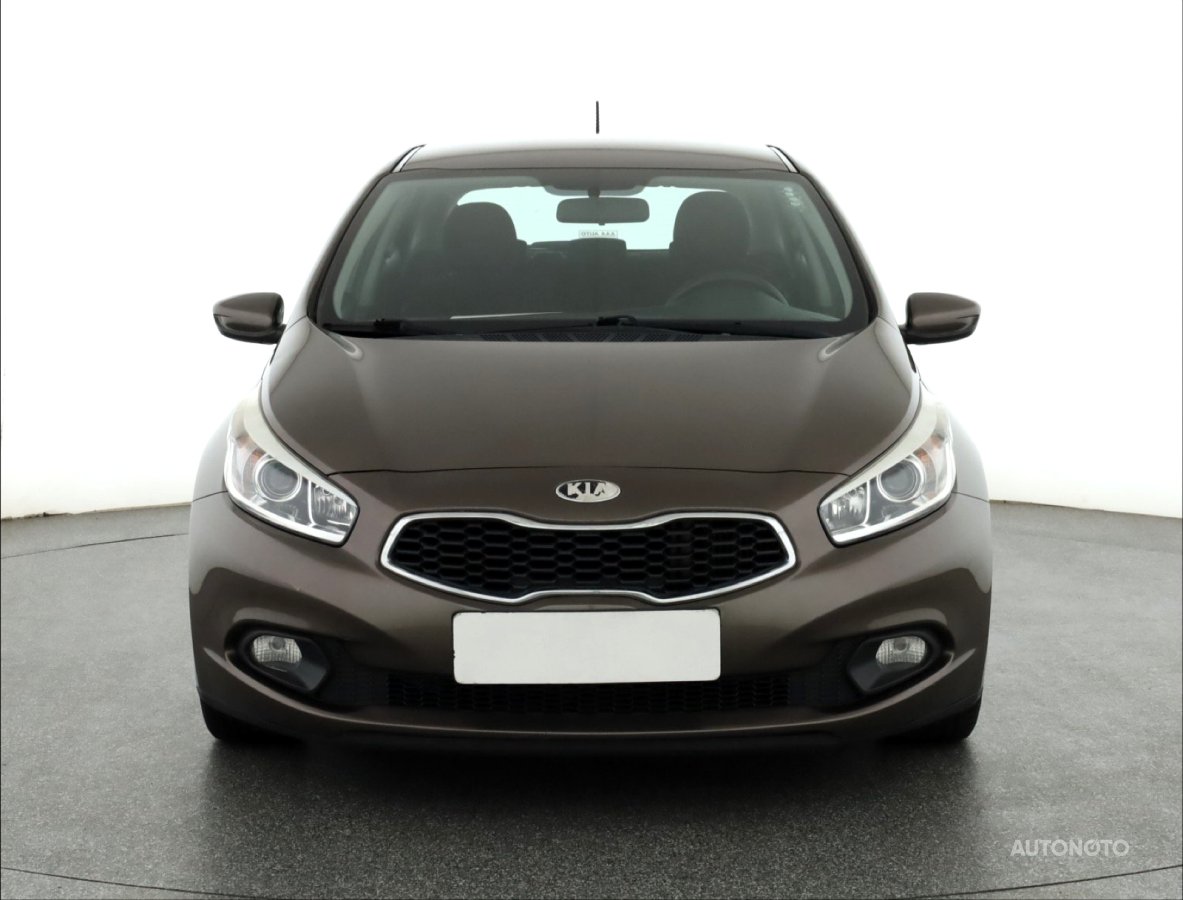 Kia Cee´d, 2012 - pohled č. 2