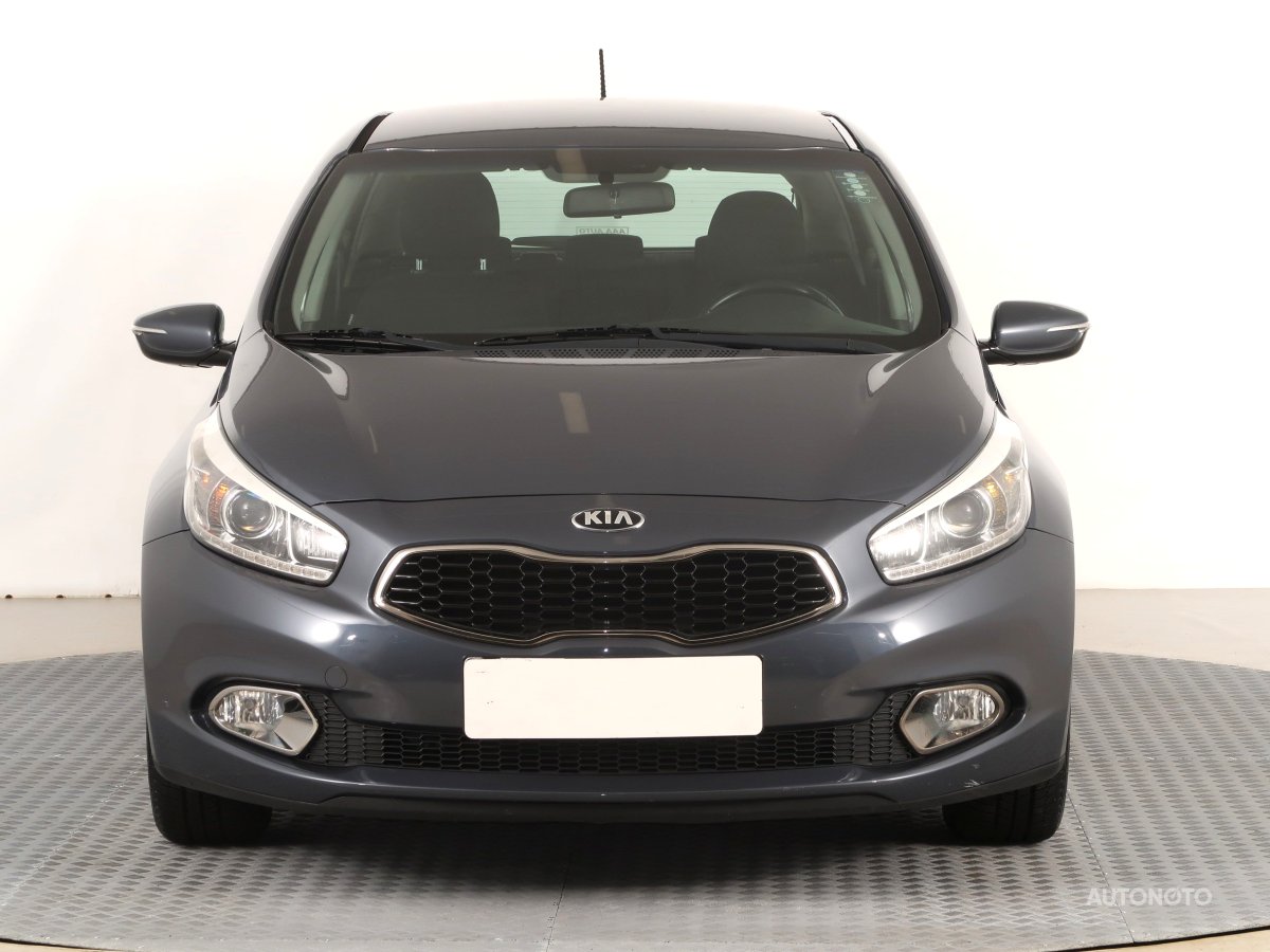 Kia Cee´d, 2013 - pohled č. 2