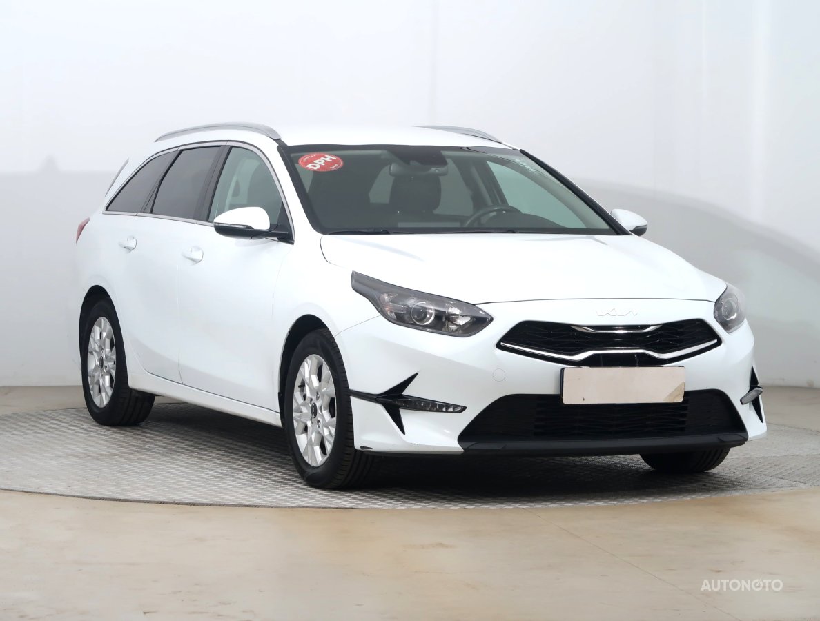 Kia Cee´d, 2022 - celkový pohled