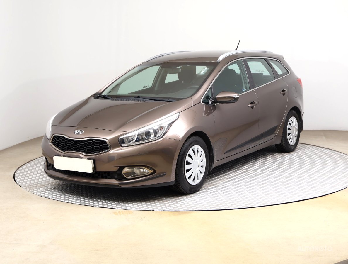 Kia Cee´d, 2013 - pohled č. 3