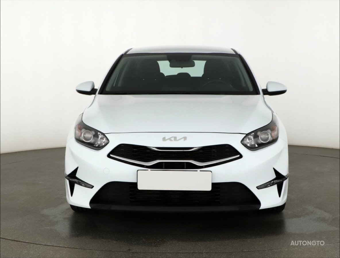Kia Cee´d, 2022 - pohled č. 2
