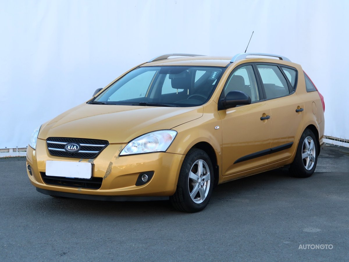 Kia Cee´d, 2009 - pohled č. 3