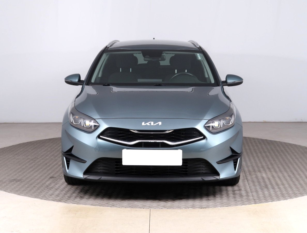 Kia Cee´d, 2022 - pohled č. 2