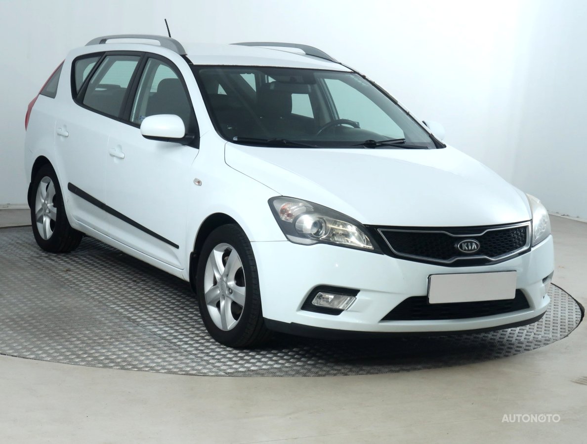 Kia Cee´d, 2012 - celkový pohled