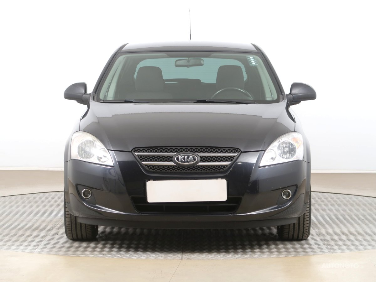 Kia Cee´d, 2007 - pohled č. 2