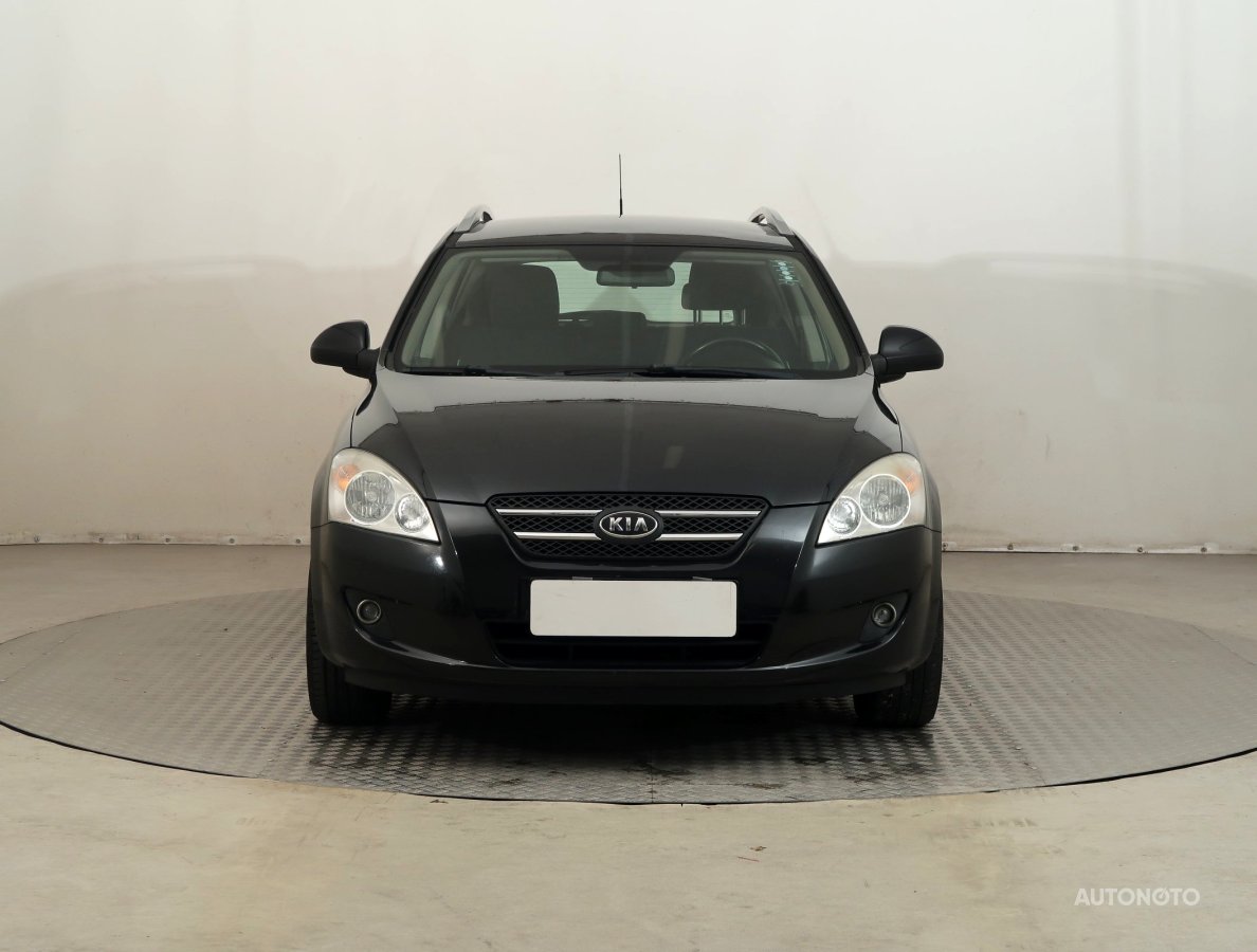 Kia Cee´d, 2009 - pohled č. 2
