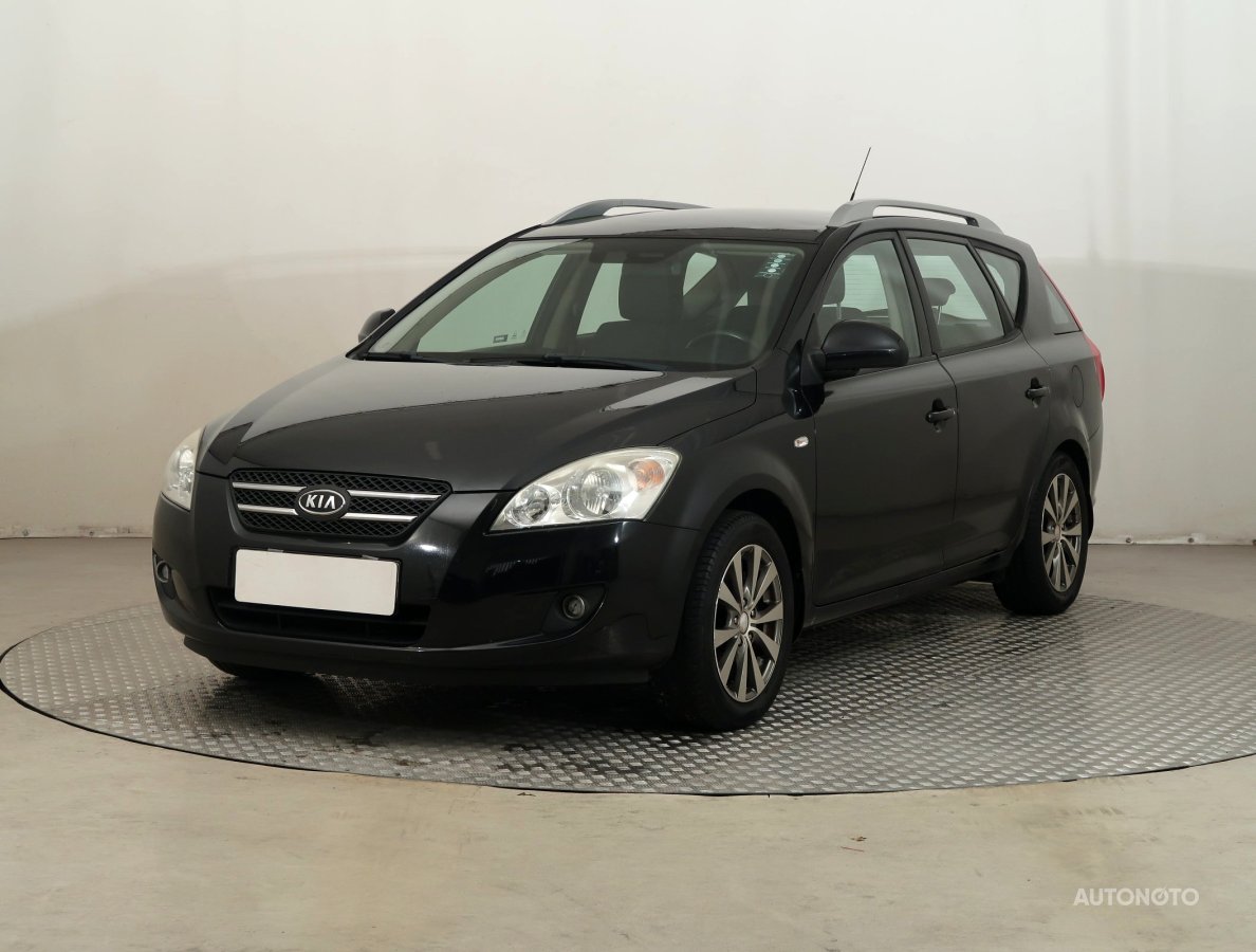 Kia Cee´d, 2009 - pohled č. 3