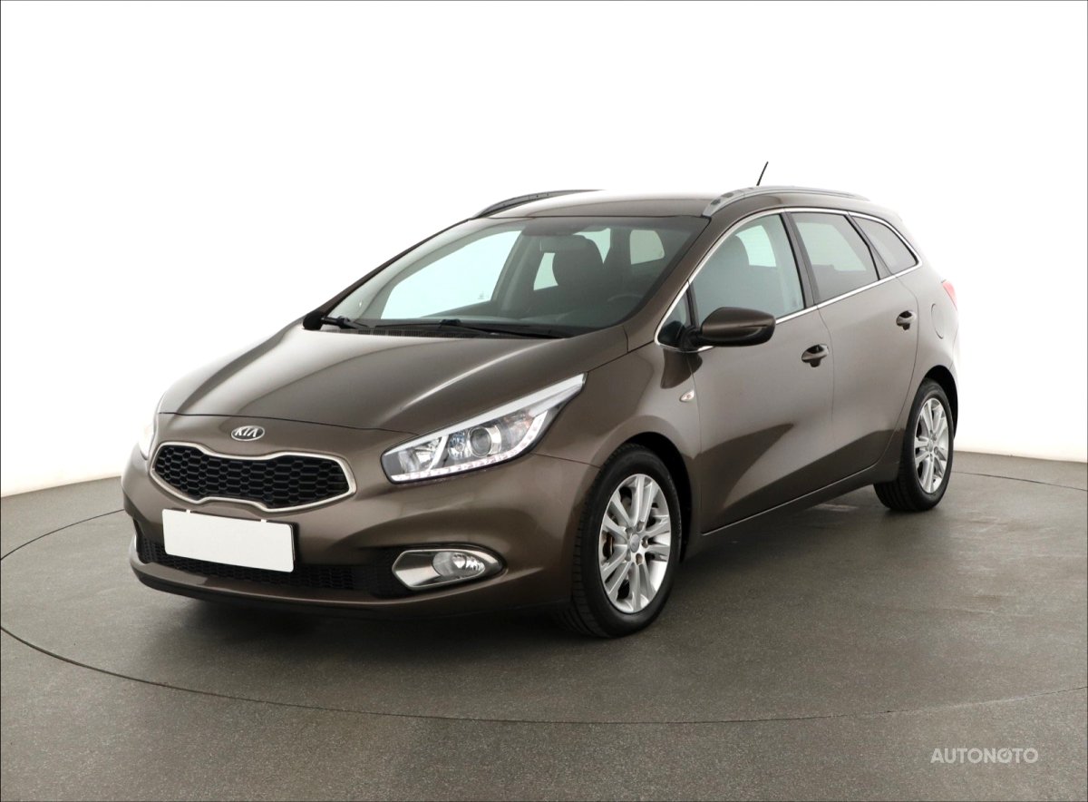 Kia Cee´d, 2013 - pohled č. 3