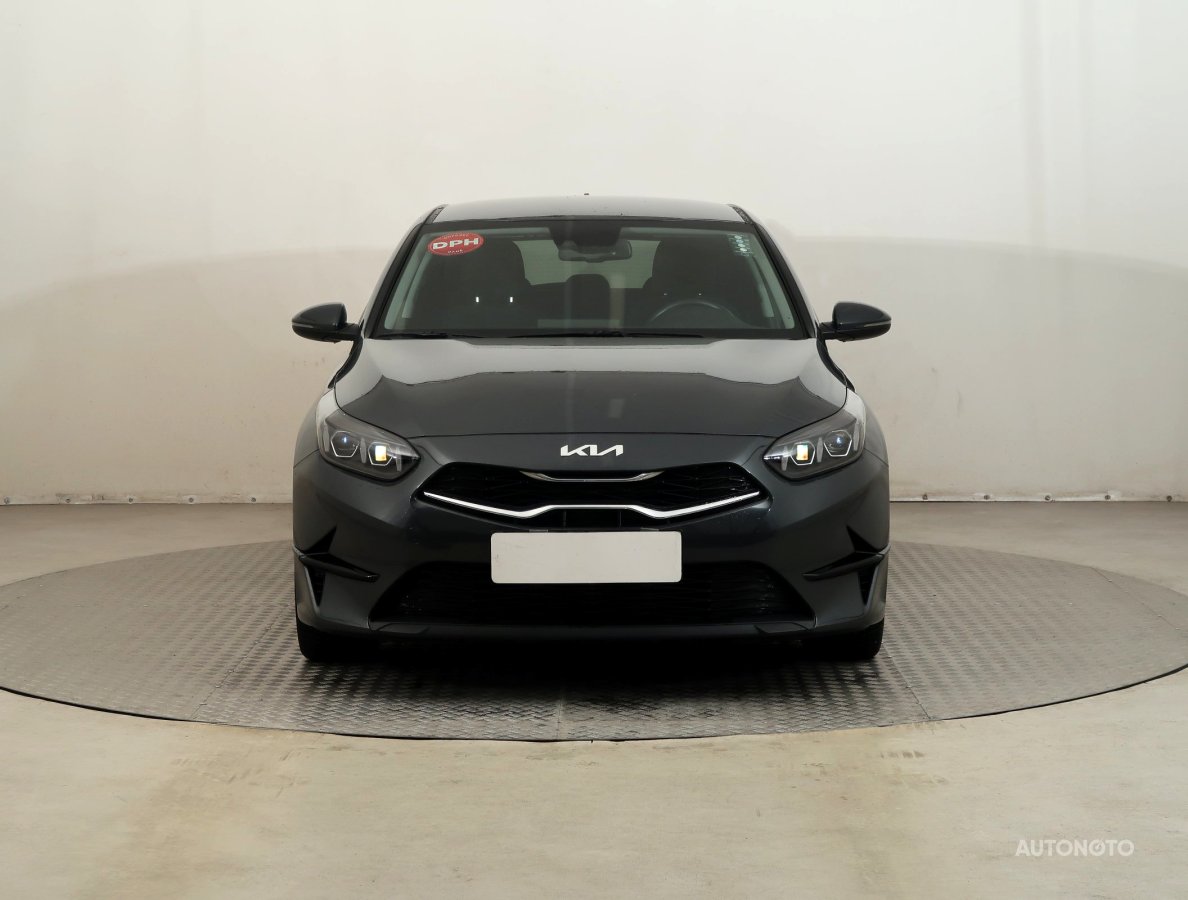 Kia Cee´d, 2022 - pohled č. 2