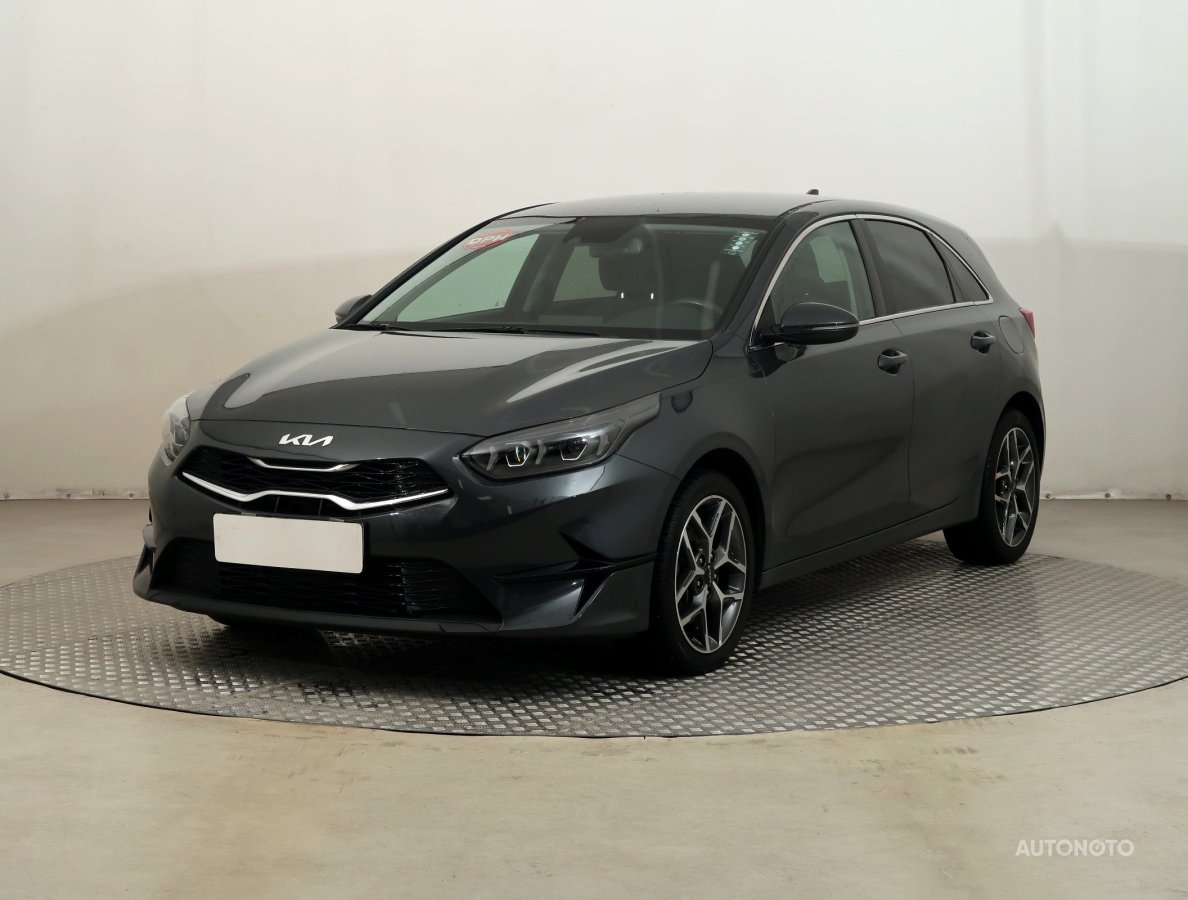 Kia Cee´d, 2022 - pohled č. 3