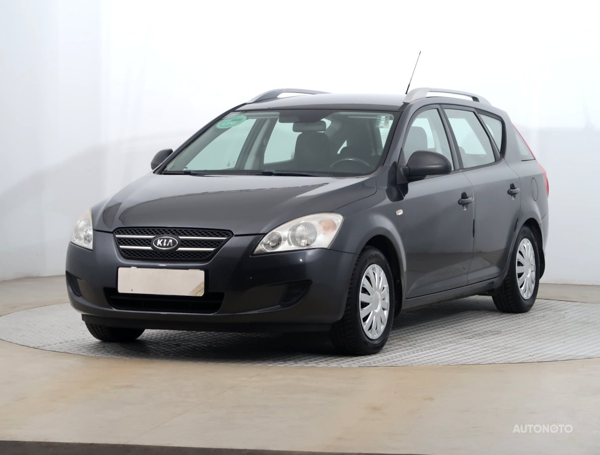 Kia Cee´d, 2009 - pohled č. 3