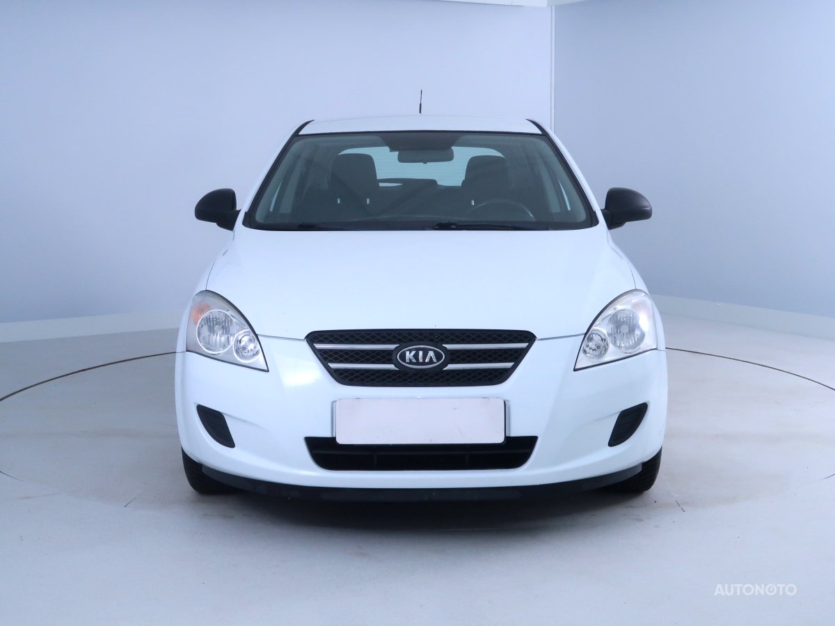 Kia Cee´d, 2009 - pohled č. 2
