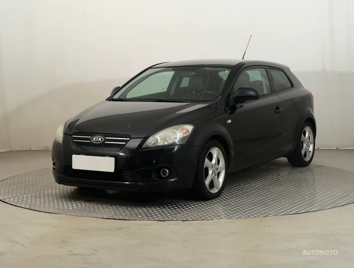 Kia Cee´d, 2008 - pohled č. 3
