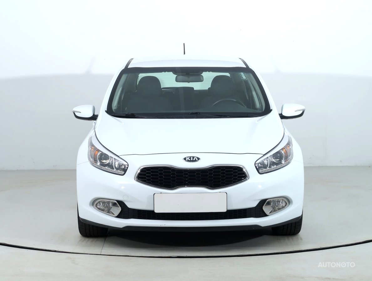 Kia Cee´d, 2014 - pohled č. 2