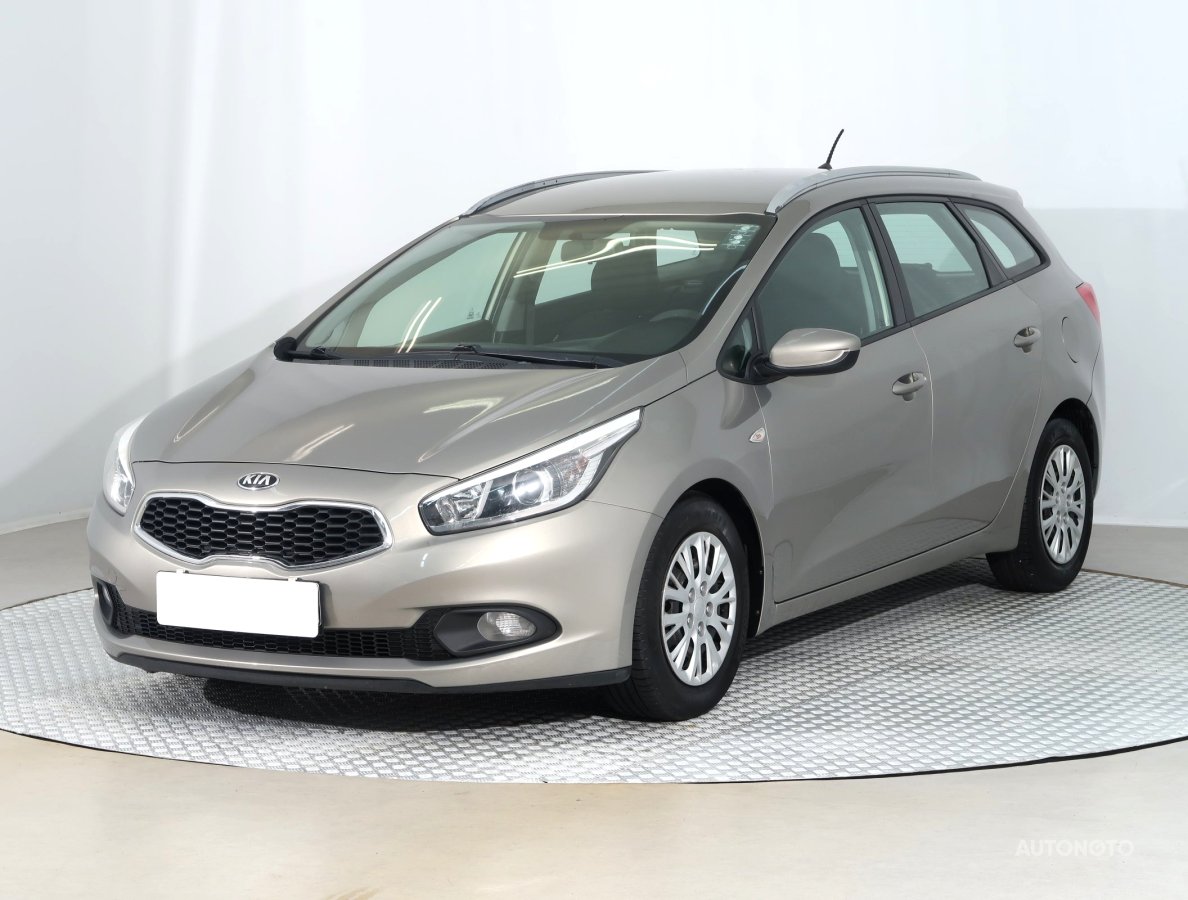 Kia Cee´d, 2012 - pohled č. 3