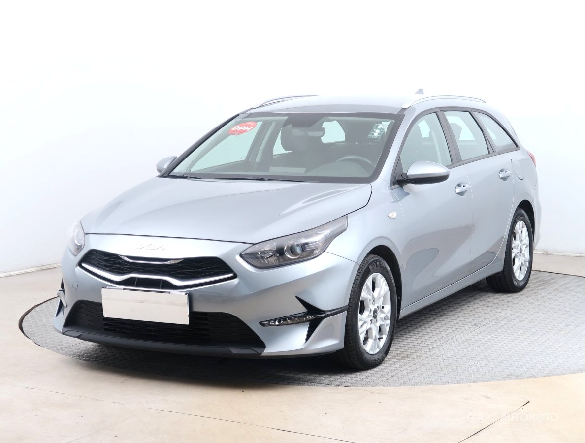 Kia Cee´d, 2023 - pohled č. 3