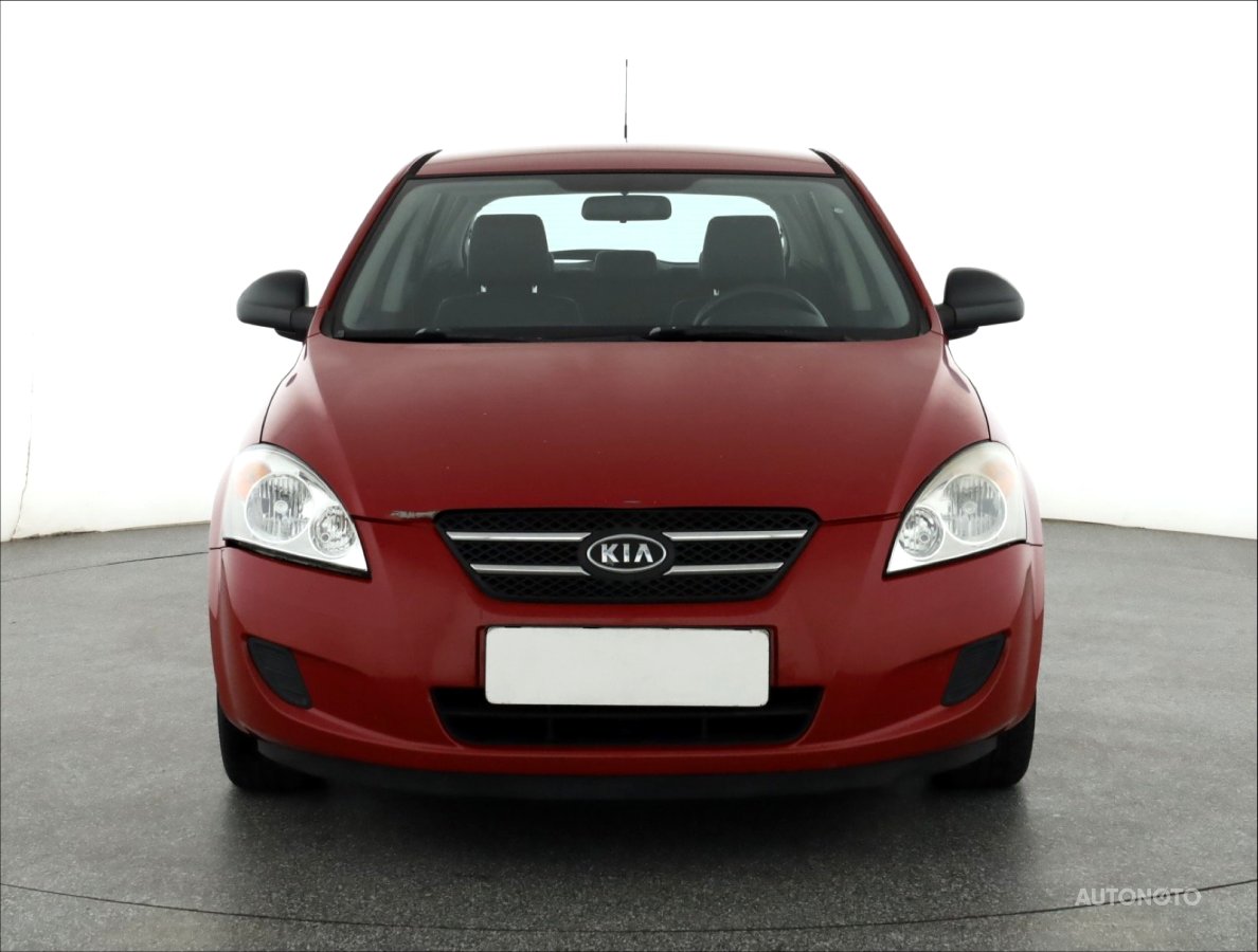 Kia Cee´d, 2009 - pohled č. 2