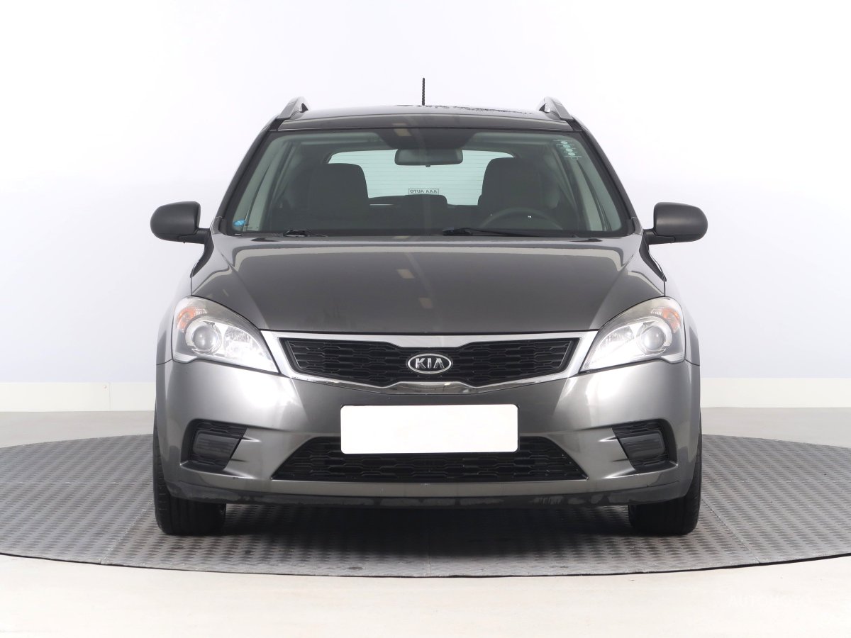 Kia Cee´d, 2010 - pohled č. 2