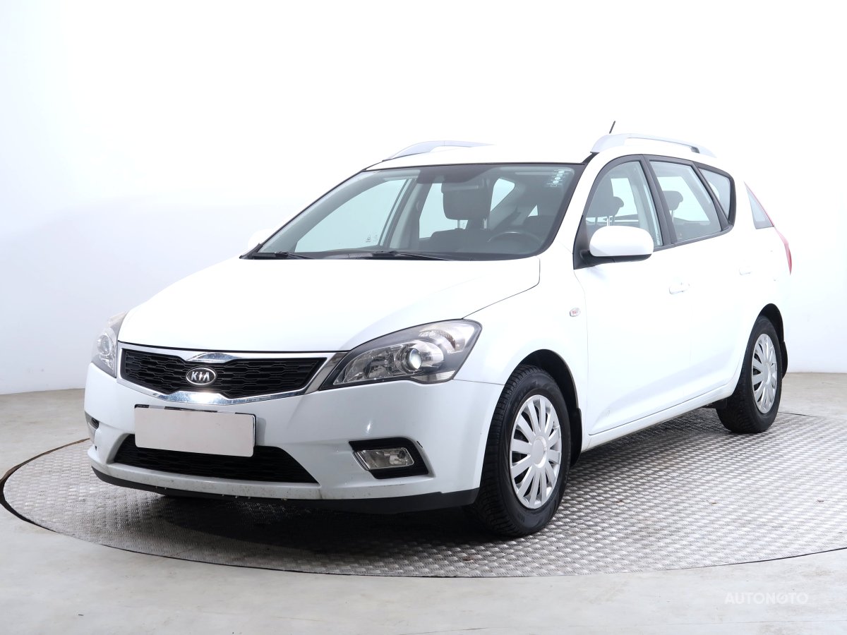 Kia Cee´d, 2010 - pohled č. 3