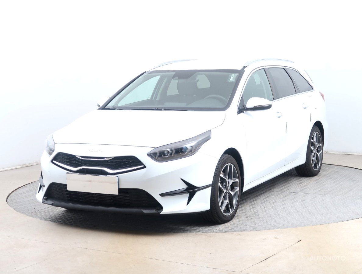 Kia Cee´d, 2022 - pohled č. 3