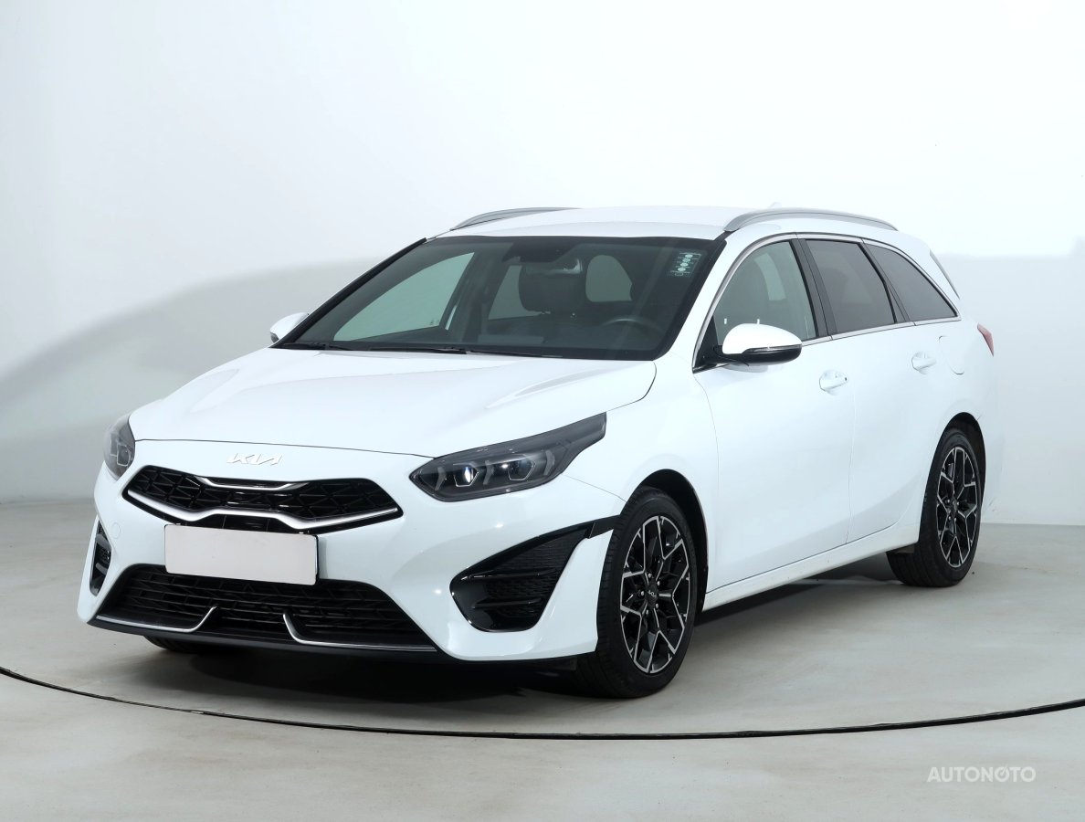 Kia Cee´d, 2021 - pohled č. 3
