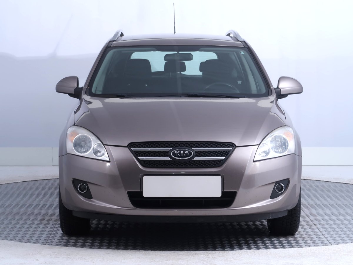 Kia Cee´d, 2008 - pohled č. 2