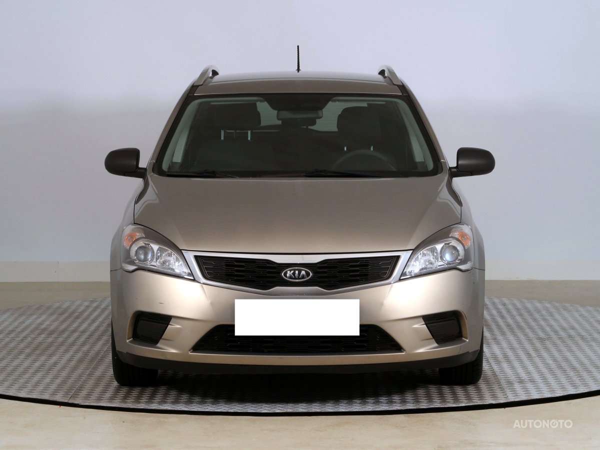 Kia Cee´d, 2011 - pohled č. 2
