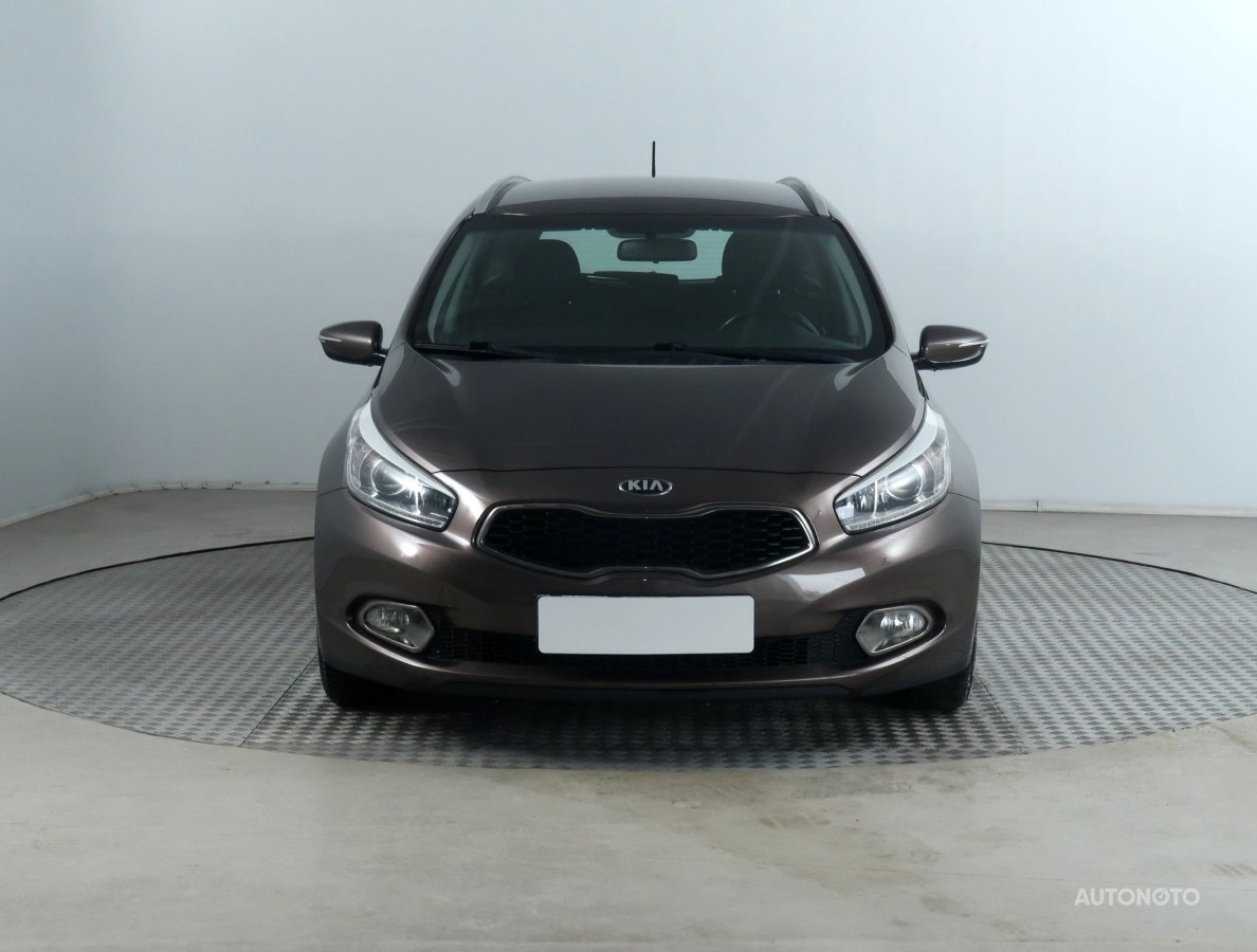 Kia Cee´d, 2012 - pohled č. 2