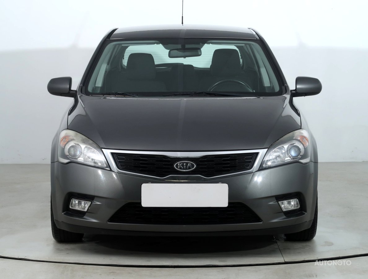 Kia Cee´d, 2011 - pohled č. 2