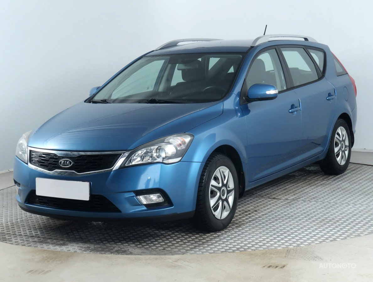 Kia Cee´d, 2011 - pohled č. 3
