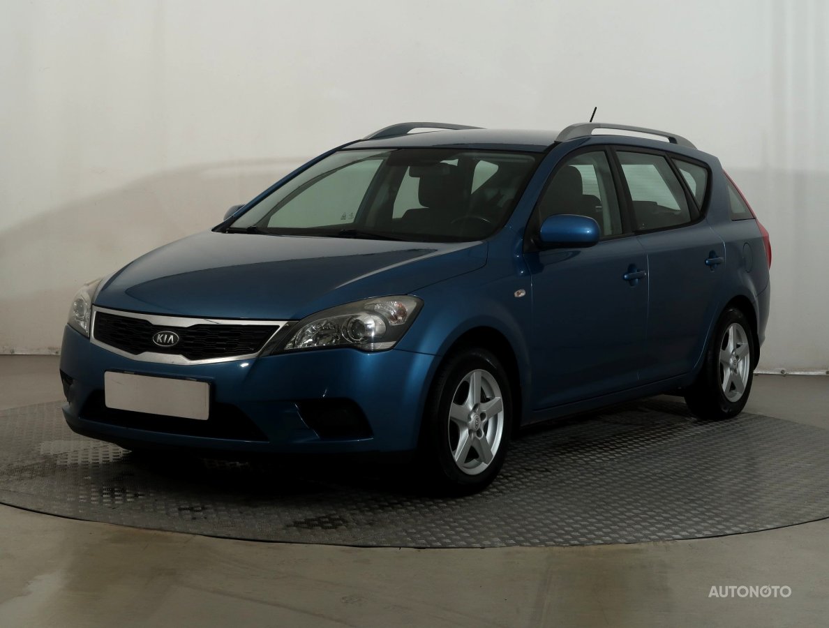 Kia Cee´d, 2010 - pohled č. 3