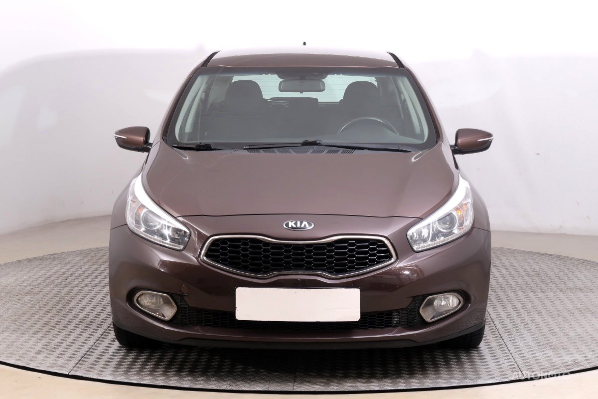 Kia Cee´d, 2012 - pohled č. 2