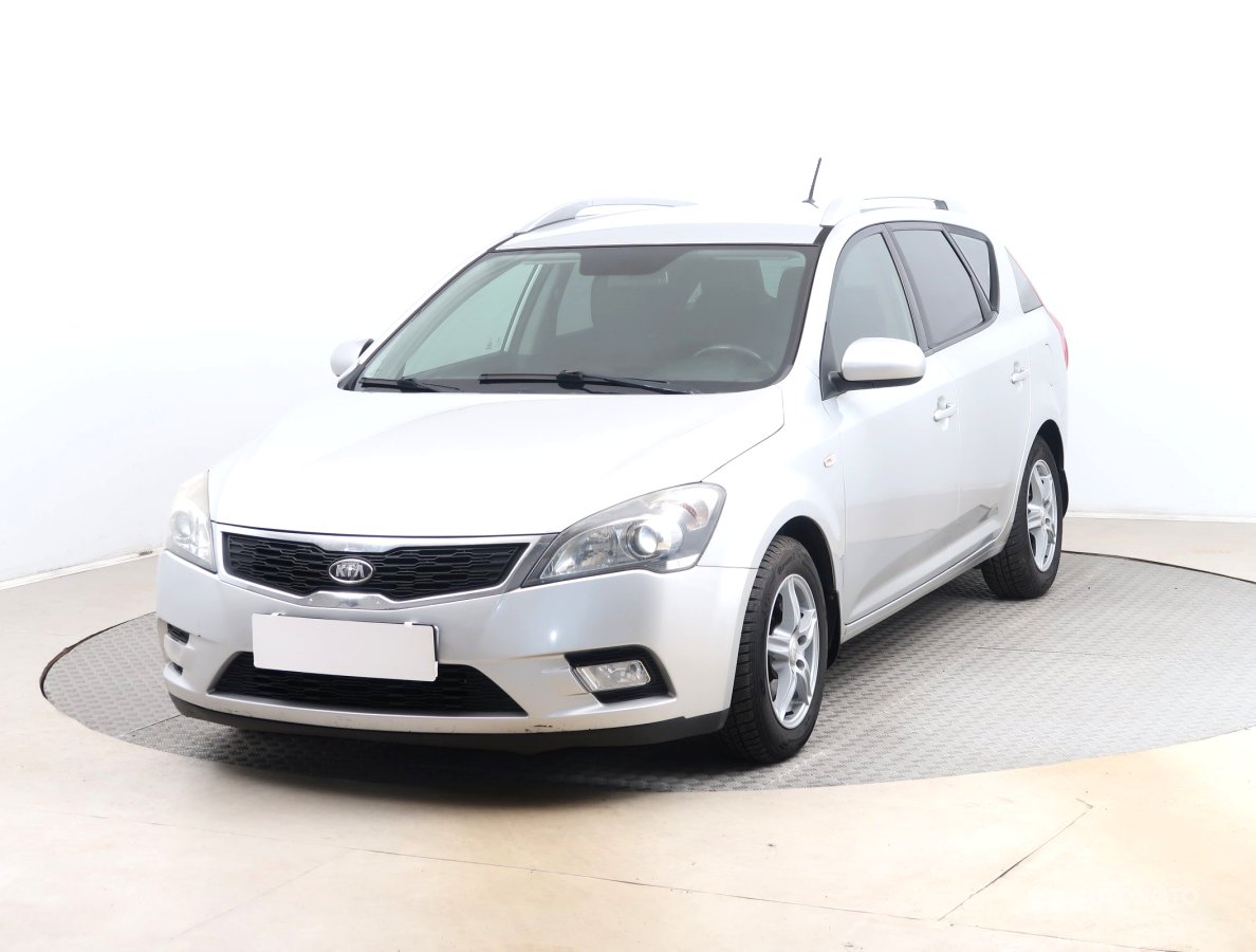 Kia Cee´d, 2011 - pohled č. 3