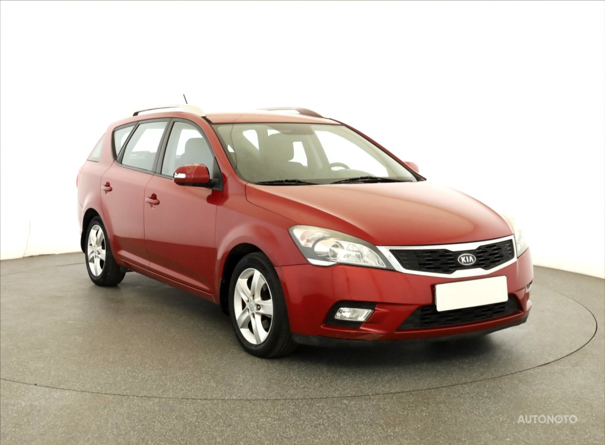 Kia Cee´d, 2011 - celkový pohled