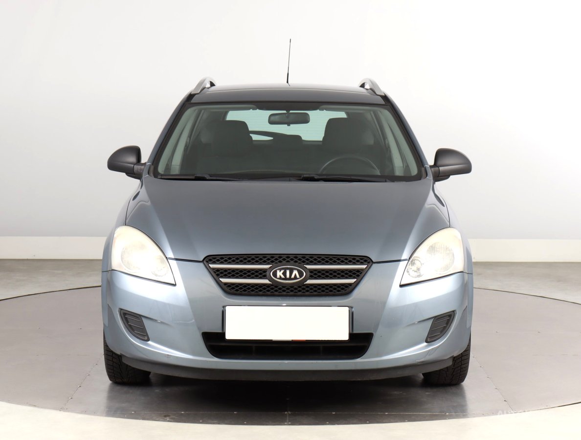 Kia Cee´d, 2008 - pohled č. 2