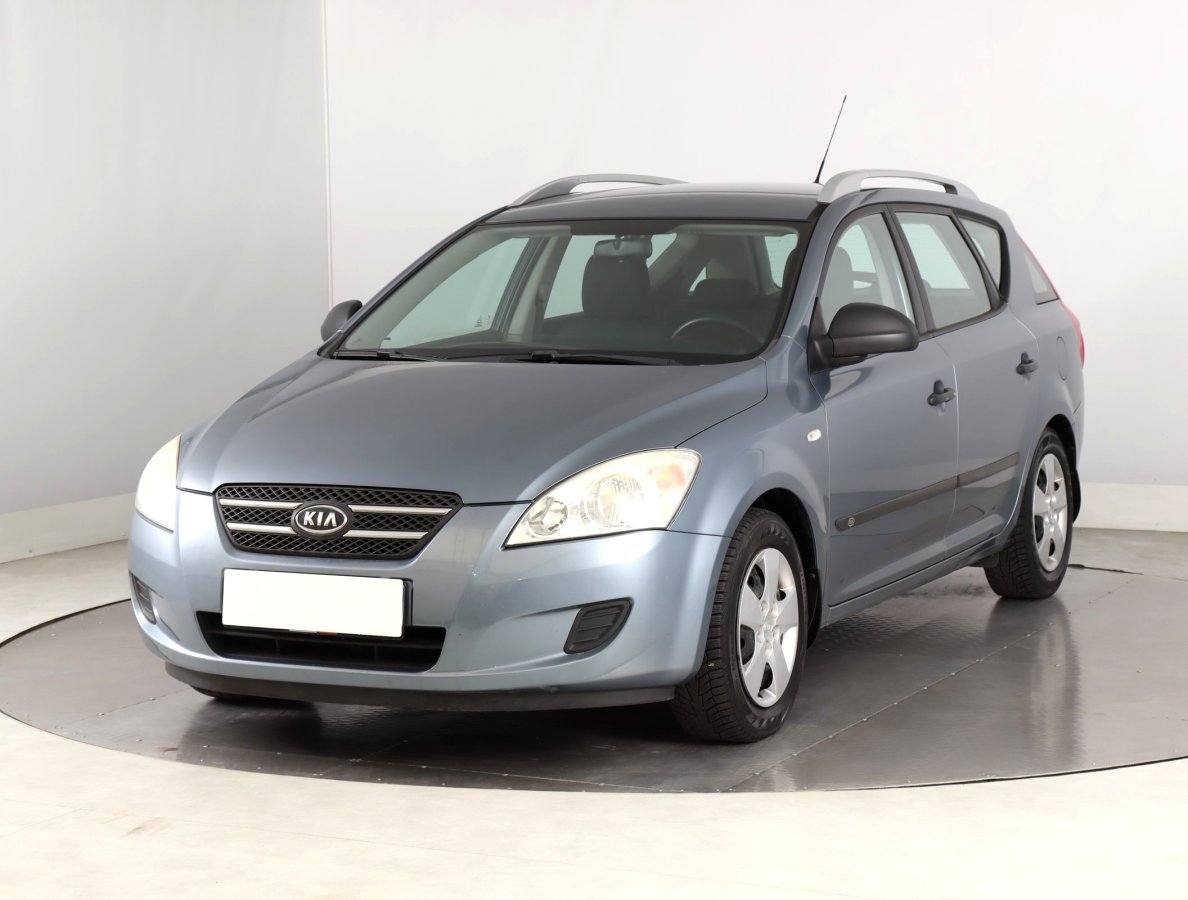Kia Cee´d, 2008 - pohled č. 3