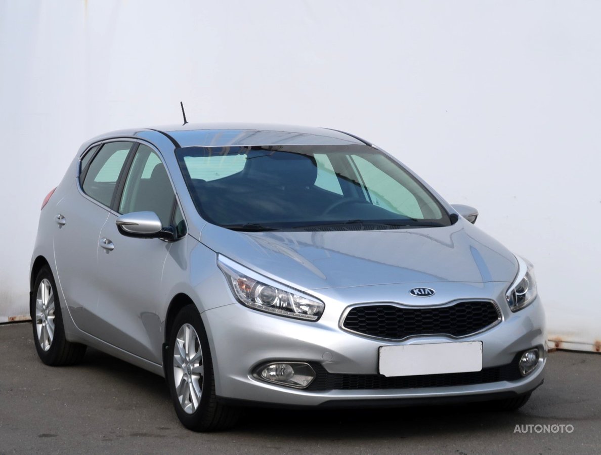 Kia Cee´d, 2013 - celkový pohled