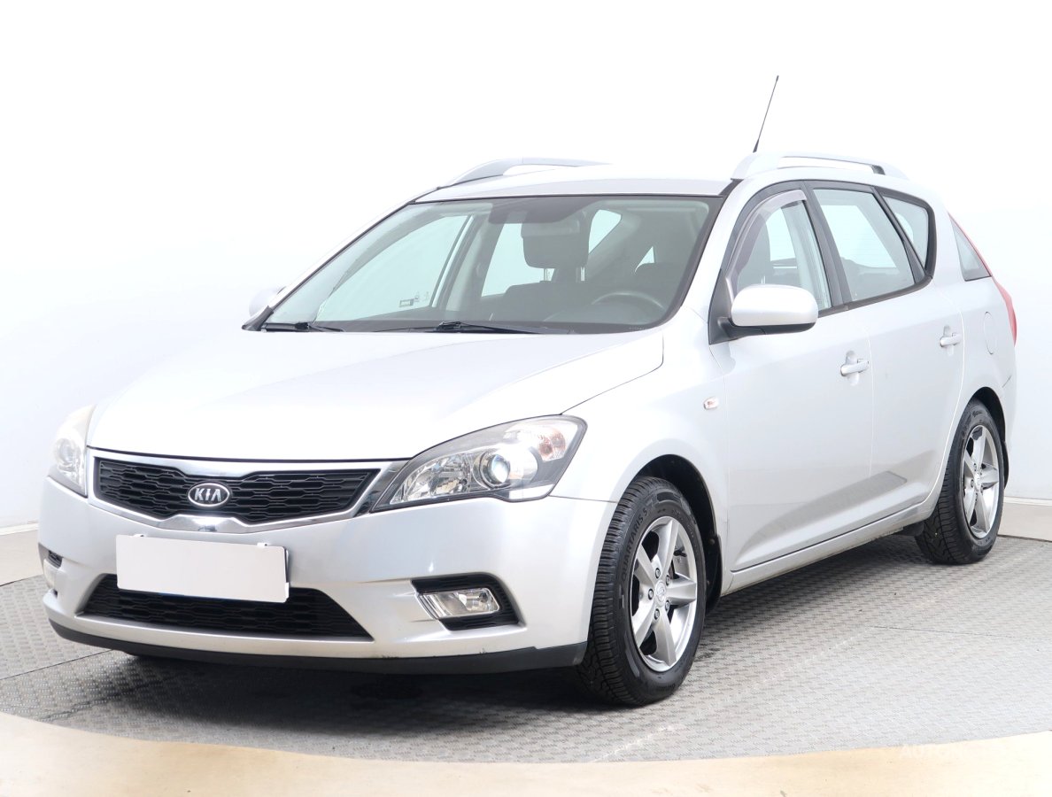 Kia Cee´d, 2011 - pohled č. 3