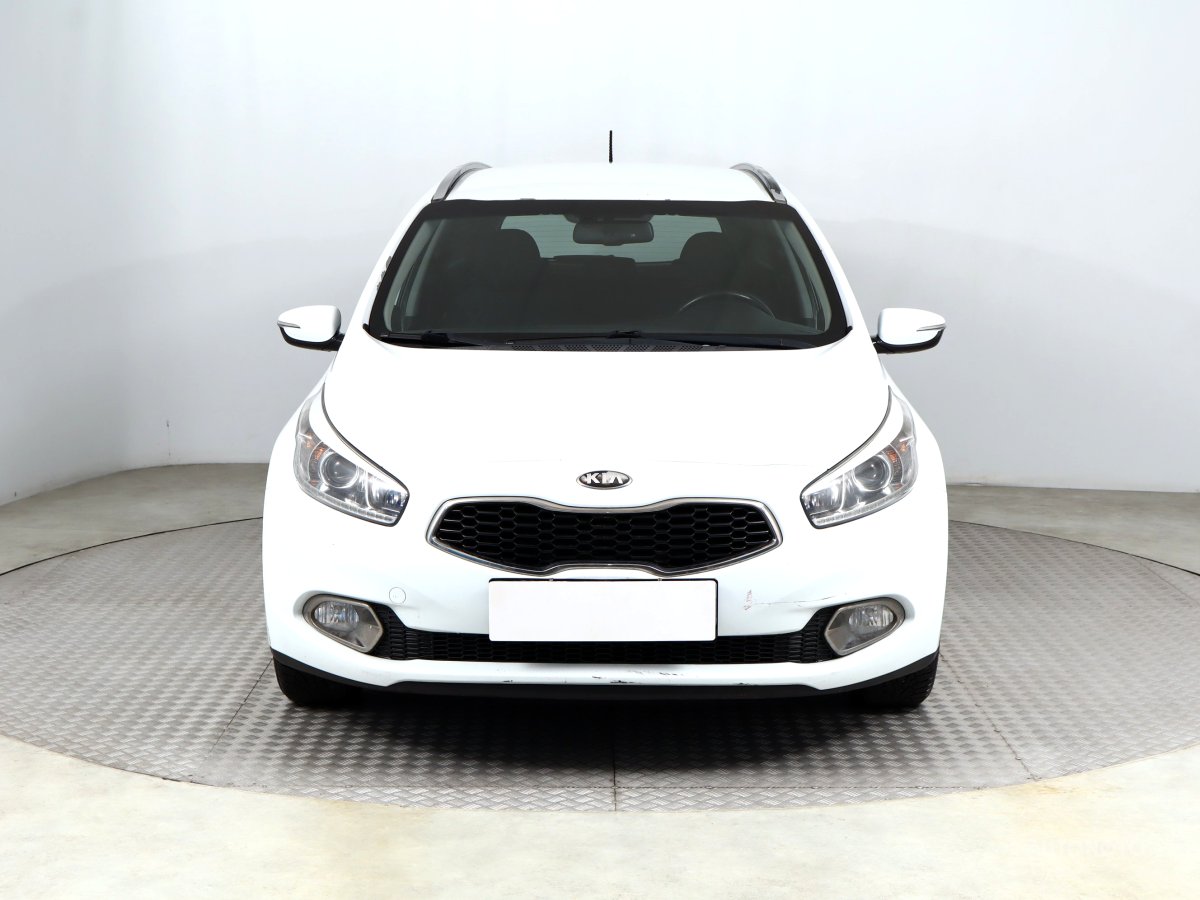 Kia Cee´d, 2013 - pohled č. 2