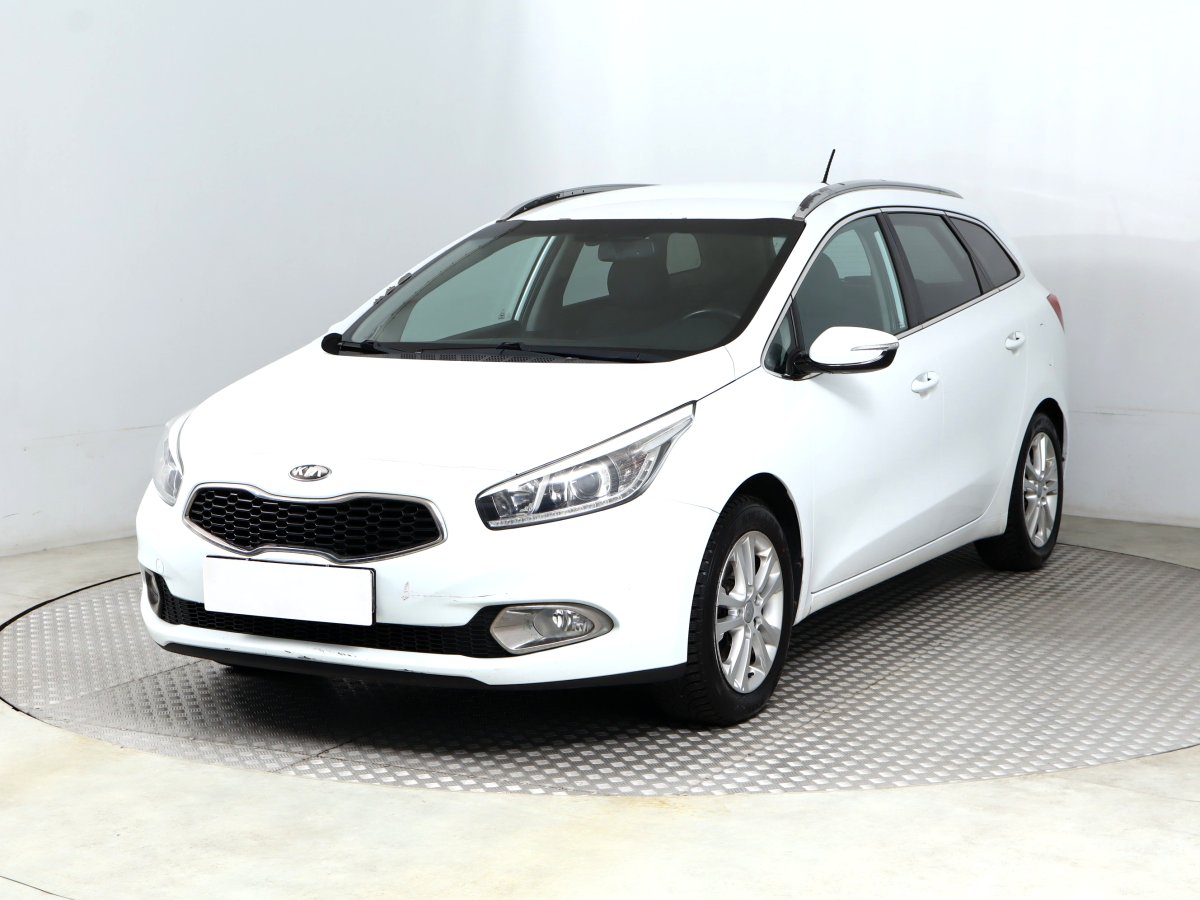 Kia Cee´d, 2013 - pohled č. 3
