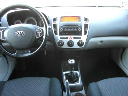 Kia Cee´d, 2008 - pohled č. 8