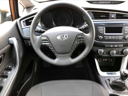 Kia Cee´d, 2018 - pohled č. 4