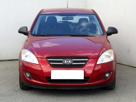 Kia Cee´d, 2007 - pohled č. 2