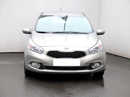 Kia Cee´d, 2012 - pohled č. 2