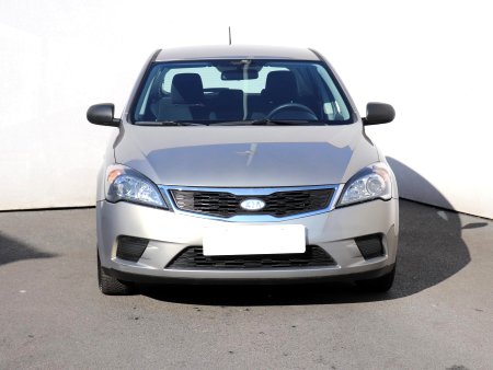 Kia Cee´d, 2010 - pohled č. 2