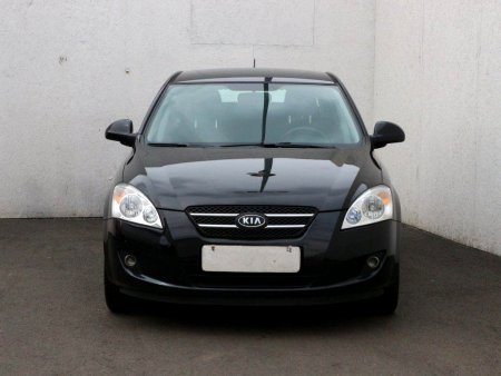Kia Cee´d, 2009 - pohled č. 2